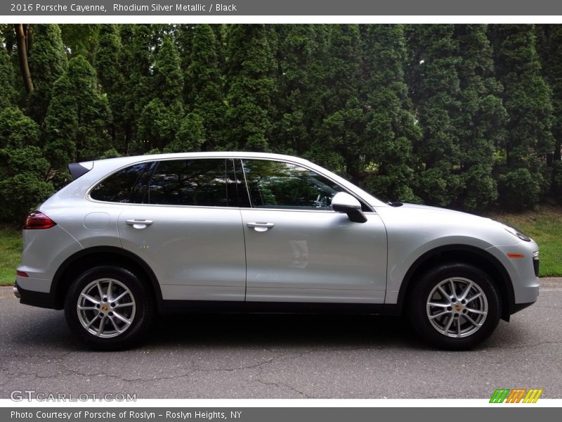 Rhodium Silver Metallic / Black 2016 Porsche Cayenne