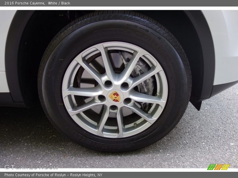 White / Black 2016 Porsche Cayenne