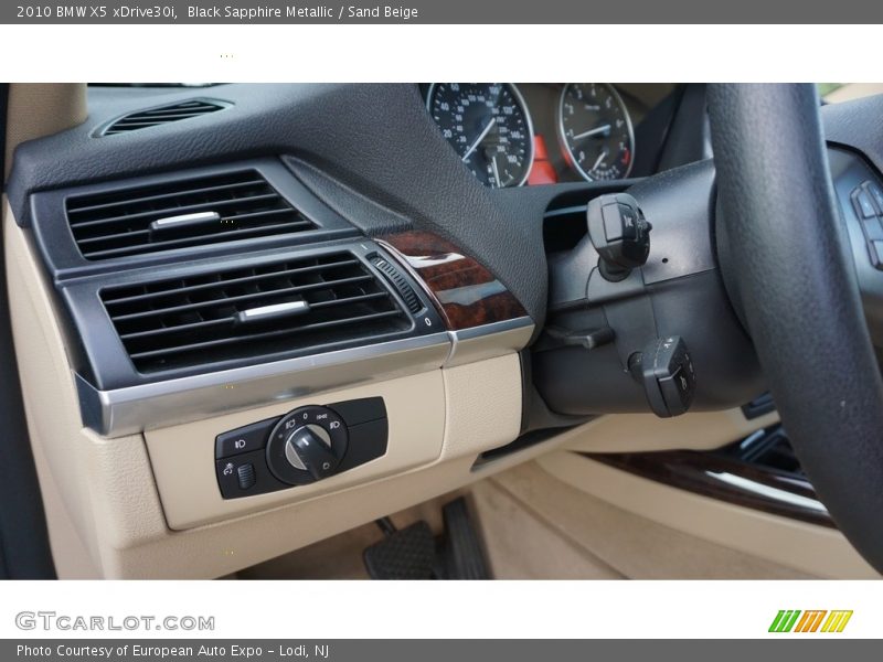 Black Sapphire Metallic / Sand Beige 2010 BMW X5 xDrive30i
