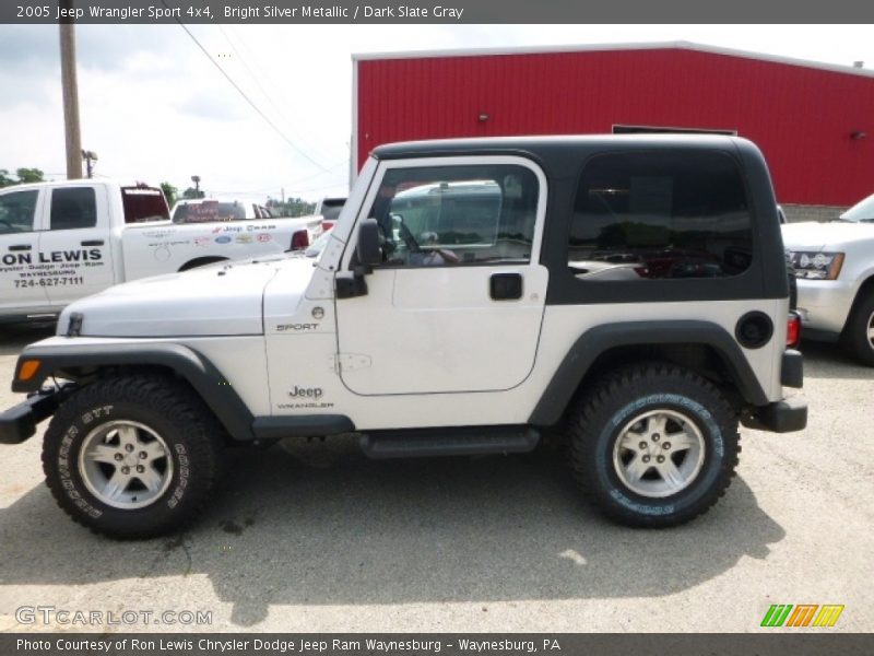 Bright Silver Metallic / Dark Slate Gray 2005 Jeep Wrangler Sport 4x4