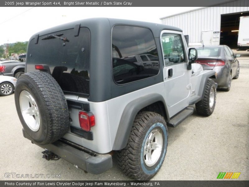 Bright Silver Metallic / Dark Slate Gray 2005 Jeep Wrangler Sport 4x4