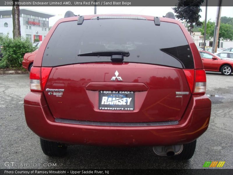 Ultra Red Pearl / Sand Blast Beige 2005 Mitsubishi Endeavor Limited AWD