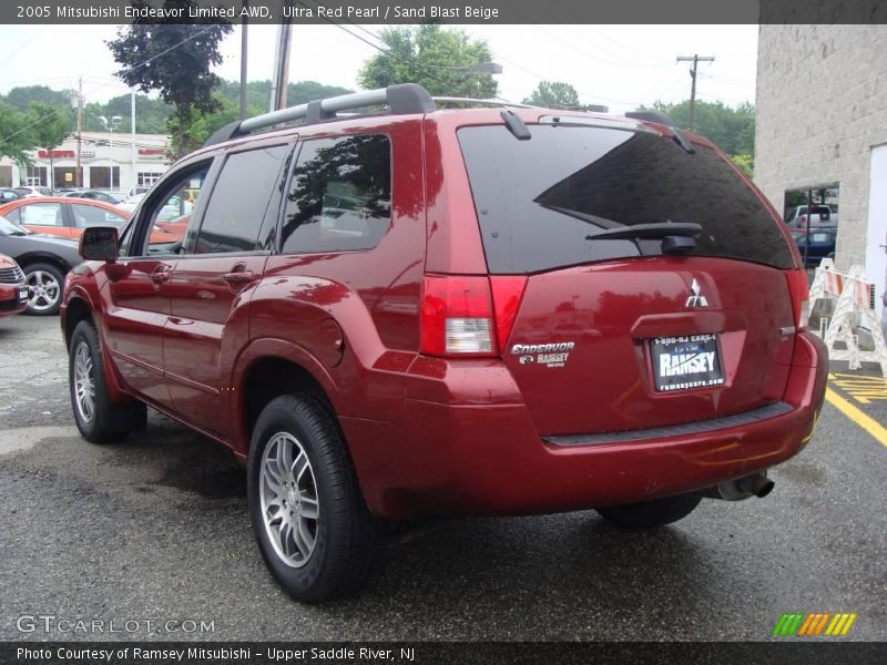 Ultra Red Pearl / Sand Blast Beige 2005 Mitsubishi Endeavor Limited AWD