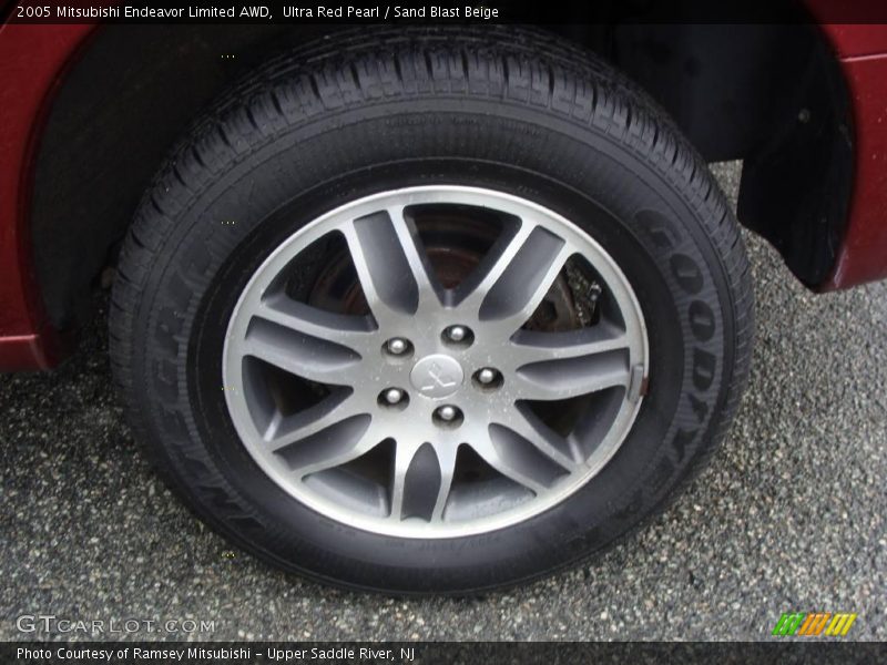 Ultra Red Pearl / Sand Blast Beige 2005 Mitsubishi Endeavor Limited AWD