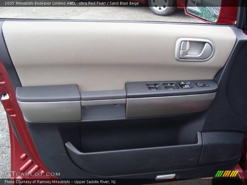 Ultra Red Pearl / Sand Blast Beige 2005 Mitsubishi Endeavor Limited AWD