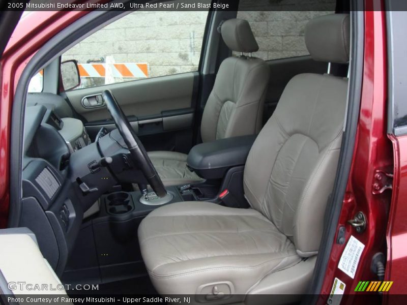 Ultra Red Pearl / Sand Blast Beige 2005 Mitsubishi Endeavor Limited AWD