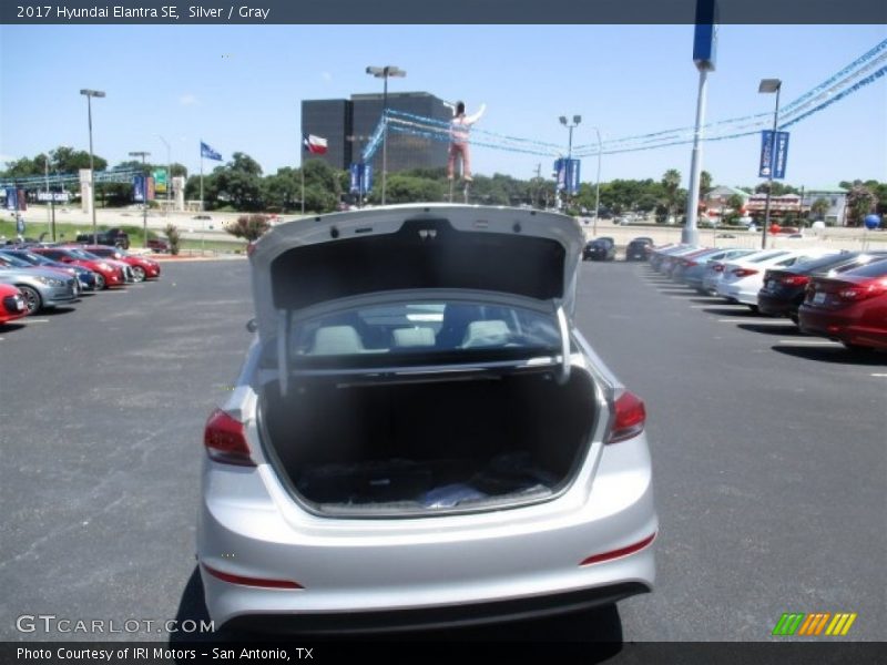 Silver / Gray 2017 Hyundai Elantra SE