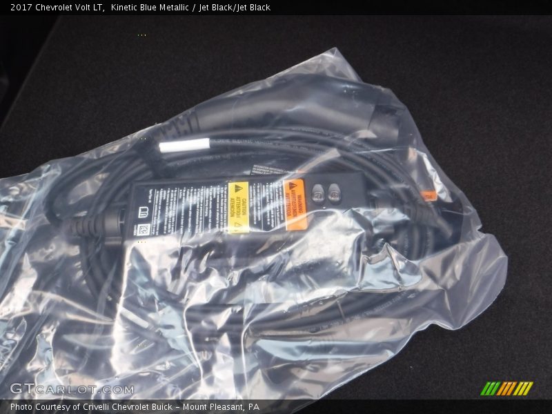 Kinetic Blue Metallic / Jet Black/Jet Black 2017 Chevrolet Volt LT