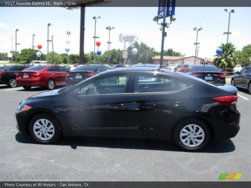 Black / Gray 2017 Hyundai Elantra SE