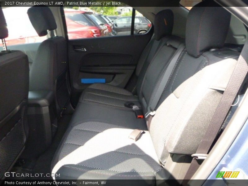 Patriot Blue Metallic / Jet Black 2017 Chevrolet Equinox LT AWD