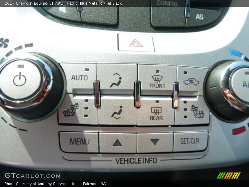 Patriot Blue Metallic / Jet Black 2017 Chevrolet Equinox LT AWD