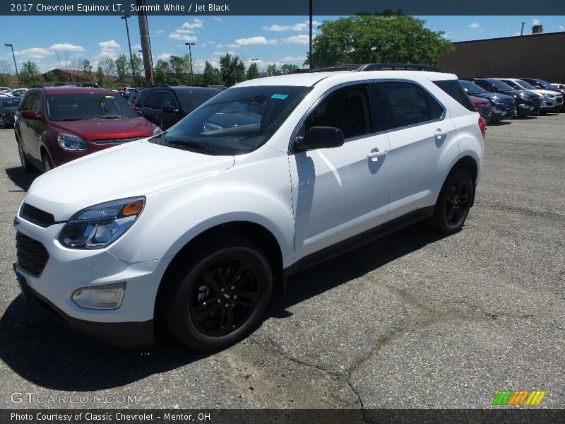 Summit White / Jet Black 2017 Chevrolet Equinox LT