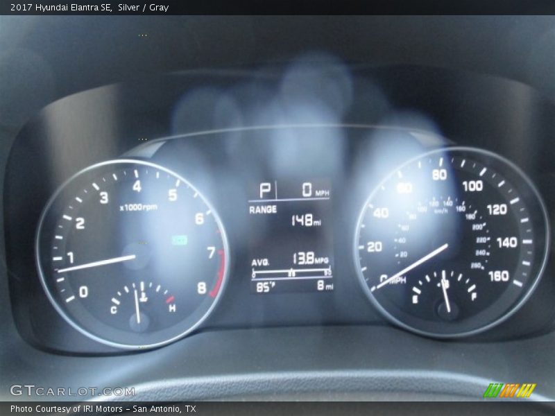 Silver / Gray 2017 Hyundai Elantra SE
