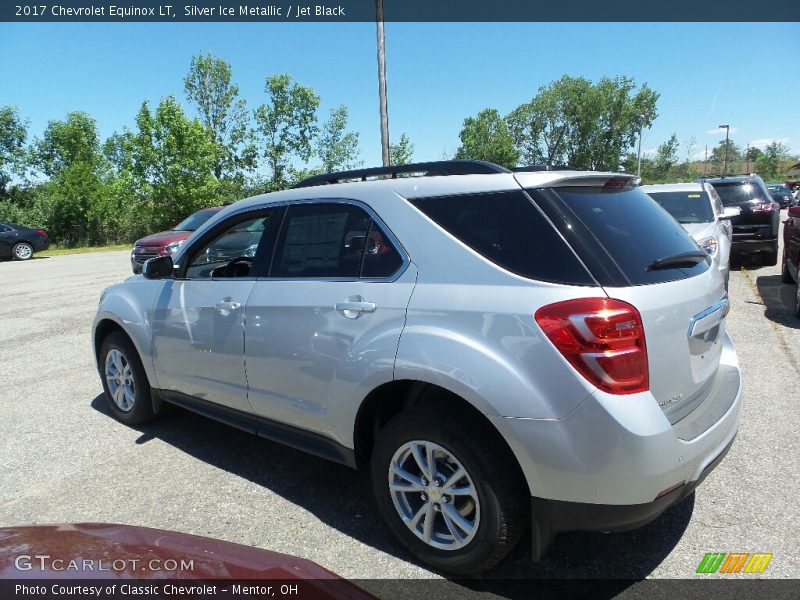 Silver Ice Metallic / Jet Black 2017 Chevrolet Equinox LT