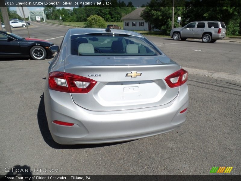Silver Ice Metallic / Jet Black 2016 Chevrolet Cruze LS Sedan
