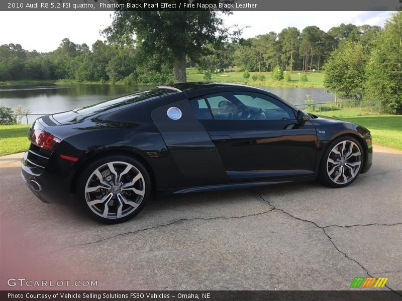  2010 R8 5.2 FSI quattro Phantom Black Pearl Effect