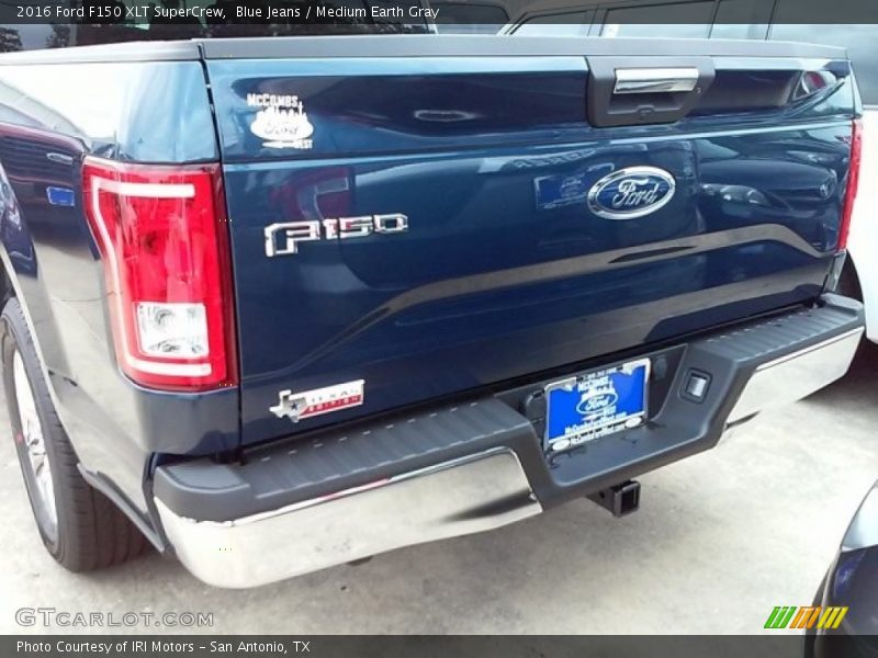 Blue Jeans / Medium Earth Gray 2016 Ford F150 XLT SuperCrew