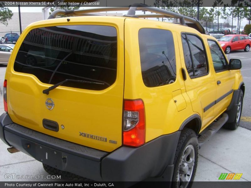 Solar Yellow / Charcoal 2004 Nissan Xterra SE 4x4