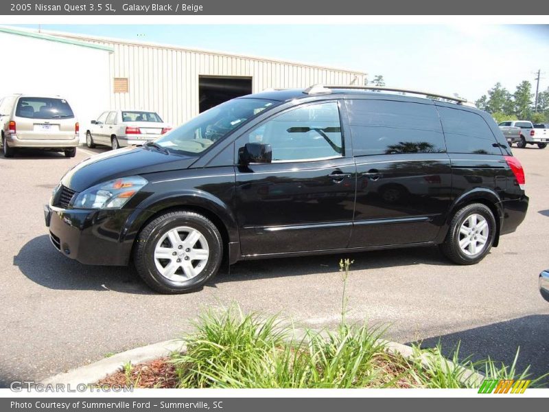 Galaxy Black / Beige 2005 Nissan Quest 3.5 SL