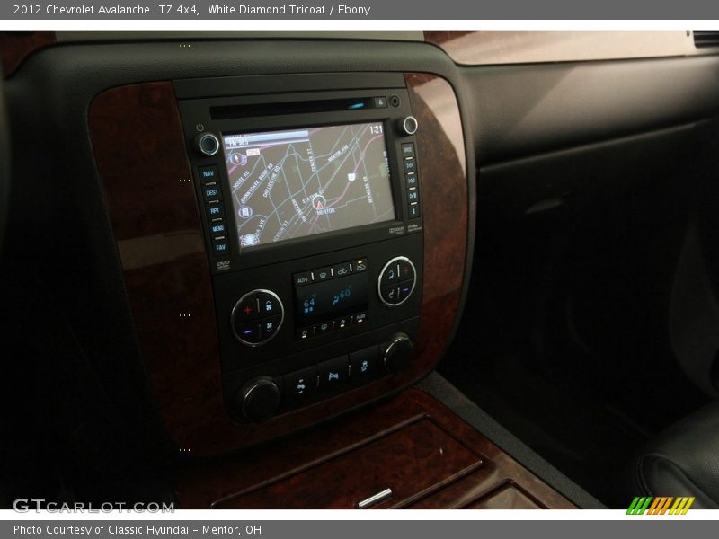 White Diamond Tricoat / Ebony 2012 Chevrolet Avalanche LTZ 4x4
