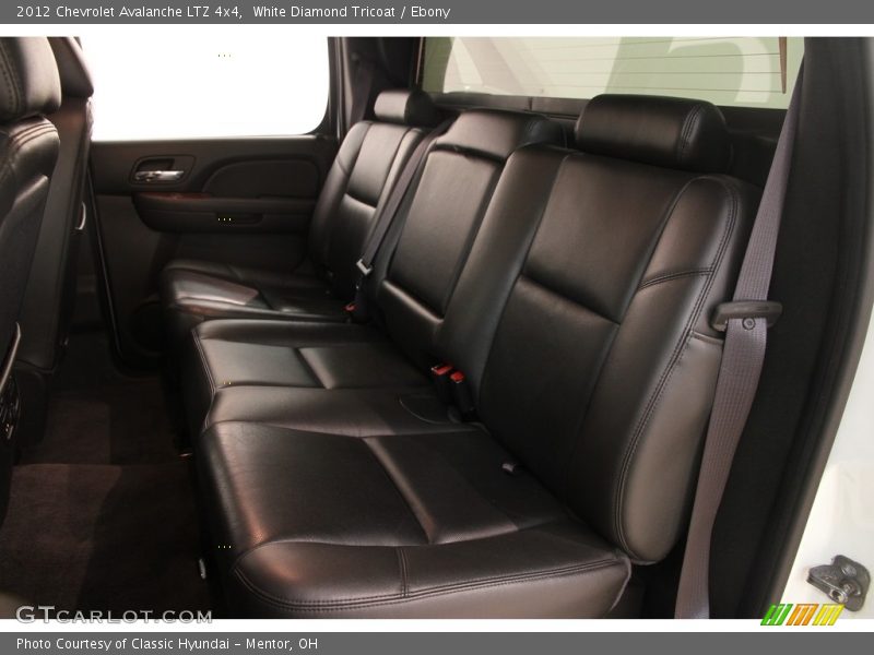 White Diamond Tricoat / Ebony 2012 Chevrolet Avalanche LTZ 4x4