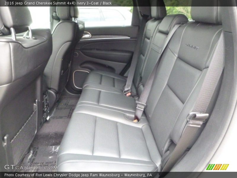 Ivory 3-Coat / Black 2016 Jeep Grand Cherokee Summit 4x4