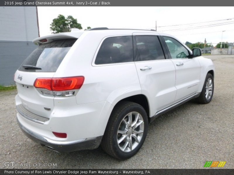 Ivory 3-Coat / Black 2016 Jeep Grand Cherokee Summit 4x4