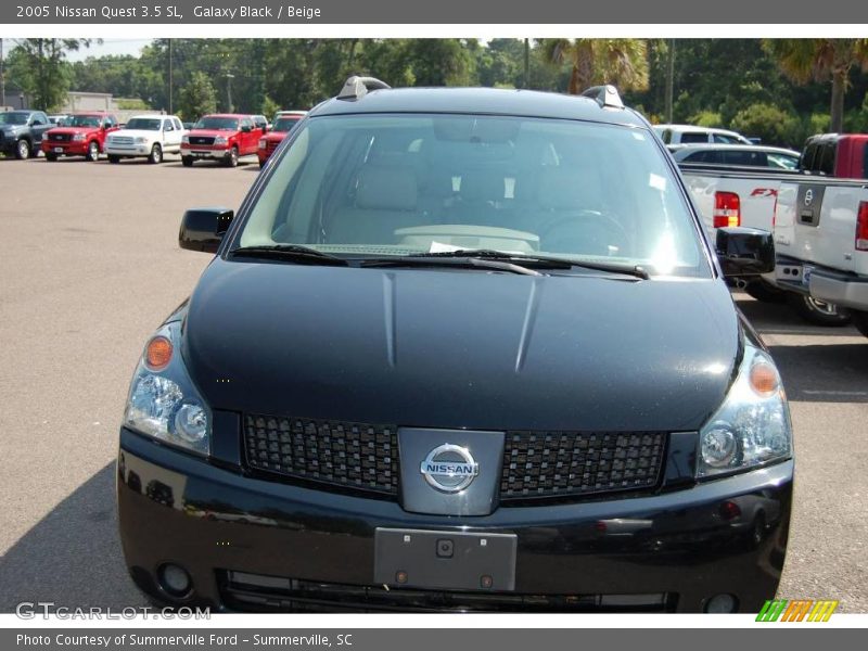 Galaxy Black / Beige 2005 Nissan Quest 3.5 SL