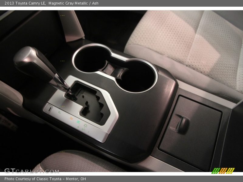 Magnetic Gray Metallic / Ash 2013 Toyota Camry LE