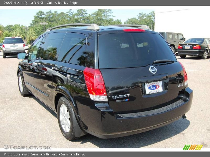 Galaxy Black / Beige 2005 Nissan Quest 3.5 SL