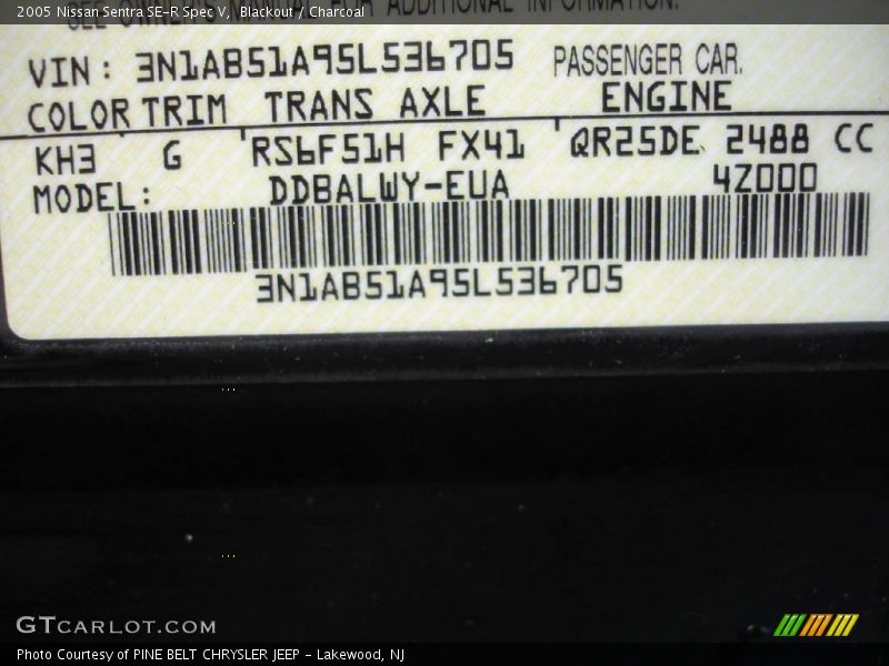 Blackout / Charcoal 2005 Nissan Sentra SE-R Spec V