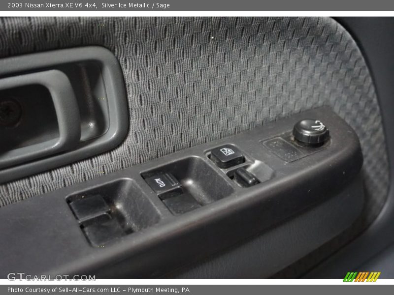 Silver Ice Metallic / Sage 2003 Nissan Xterra XE V6 4x4