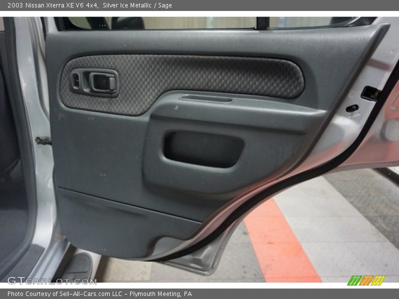 Silver Ice Metallic / Sage 2003 Nissan Xterra XE V6 4x4