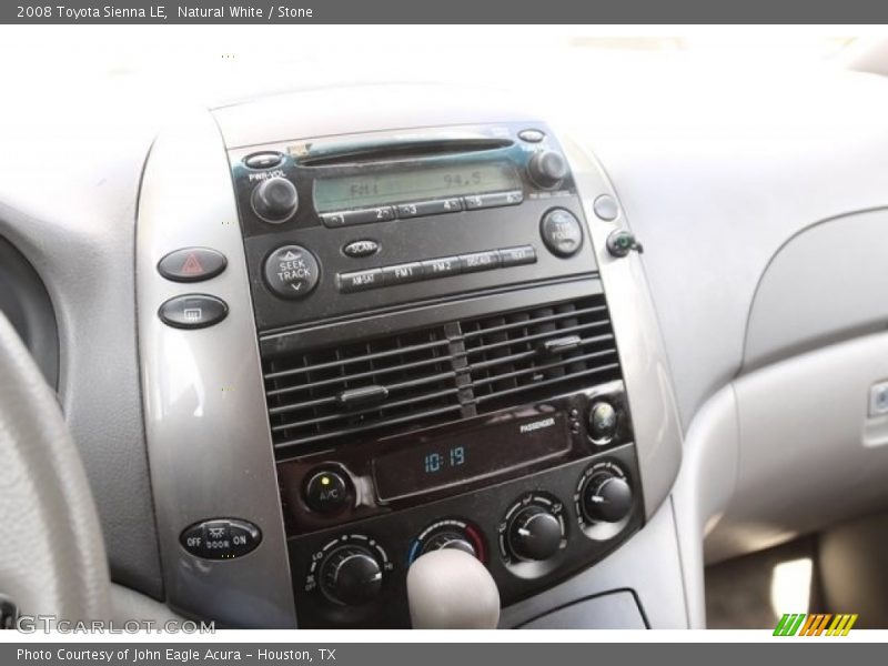 Natural White / Stone 2008 Toyota Sienna LE