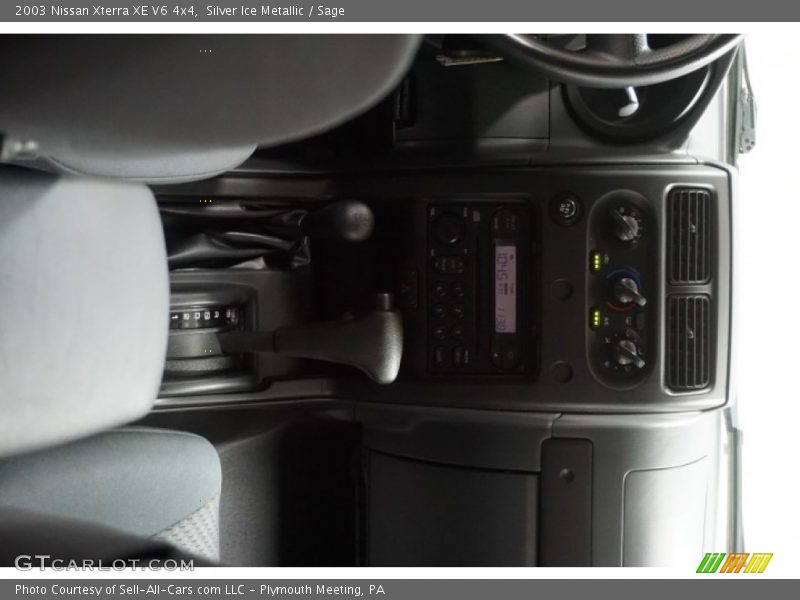 Silver Ice Metallic / Sage 2003 Nissan Xterra XE V6 4x4