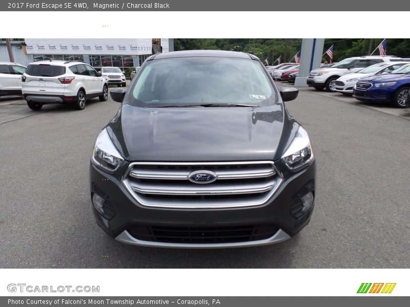 Magnetic / Charcoal Black 2017 Ford Escape SE 4WD