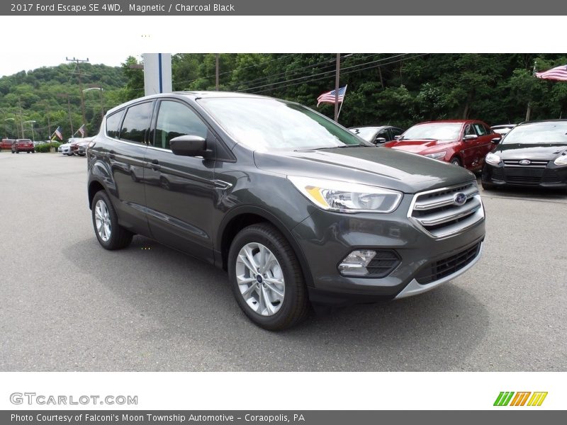 Magnetic / Charcoal Black 2017 Ford Escape SE 4WD