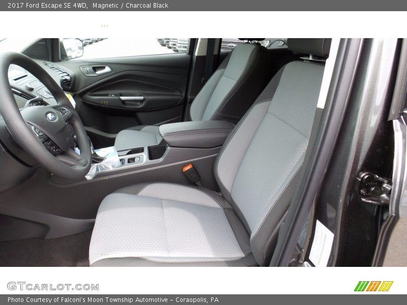 Magnetic / Charcoal Black 2017 Ford Escape SE 4WD