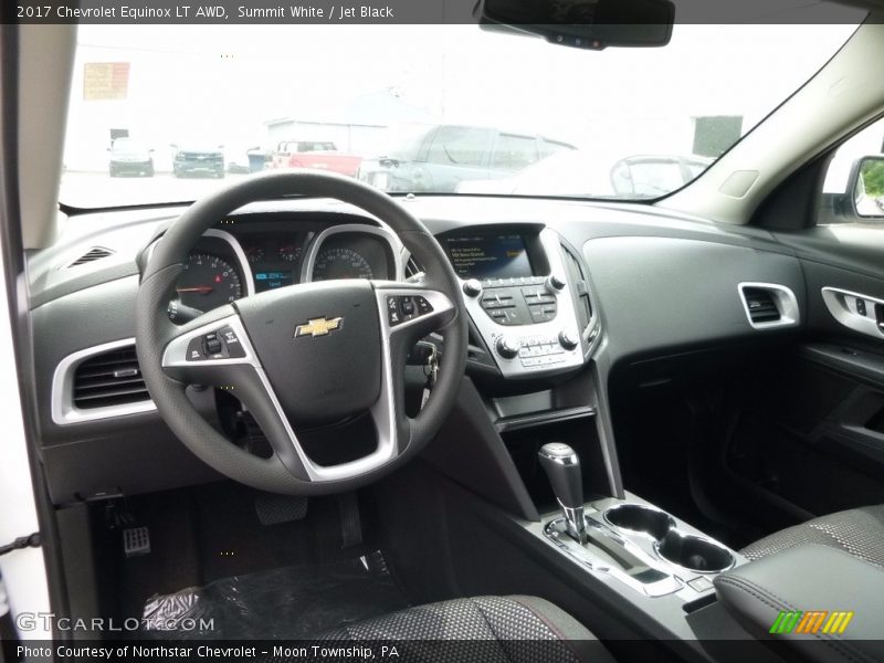 Summit White / Jet Black 2017 Chevrolet Equinox LT AWD