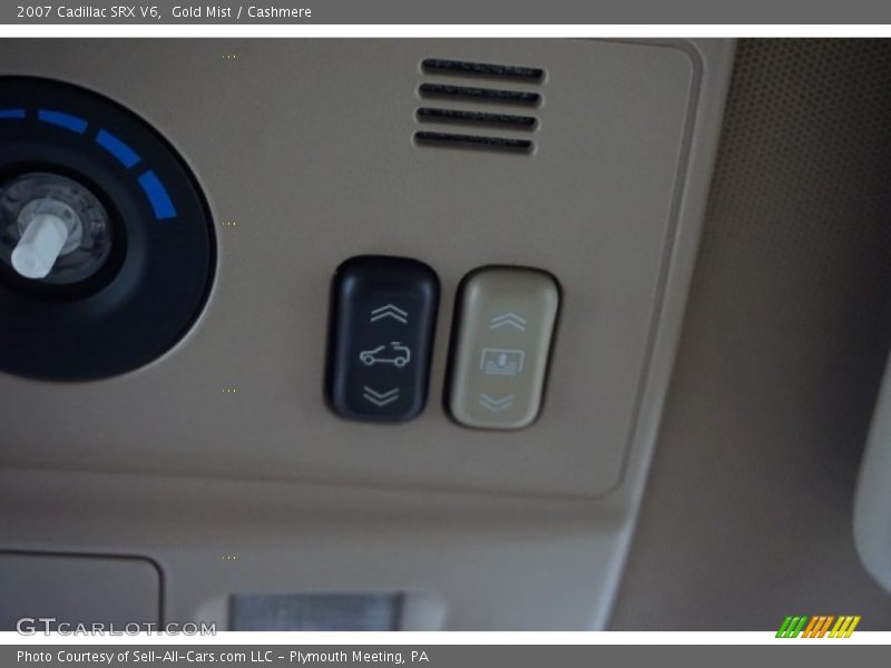Gold Mist / Cashmere 2007 Cadillac SRX V6