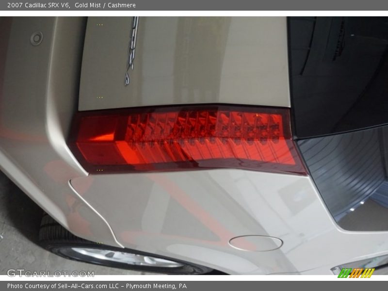 Gold Mist / Cashmere 2007 Cadillac SRX V6