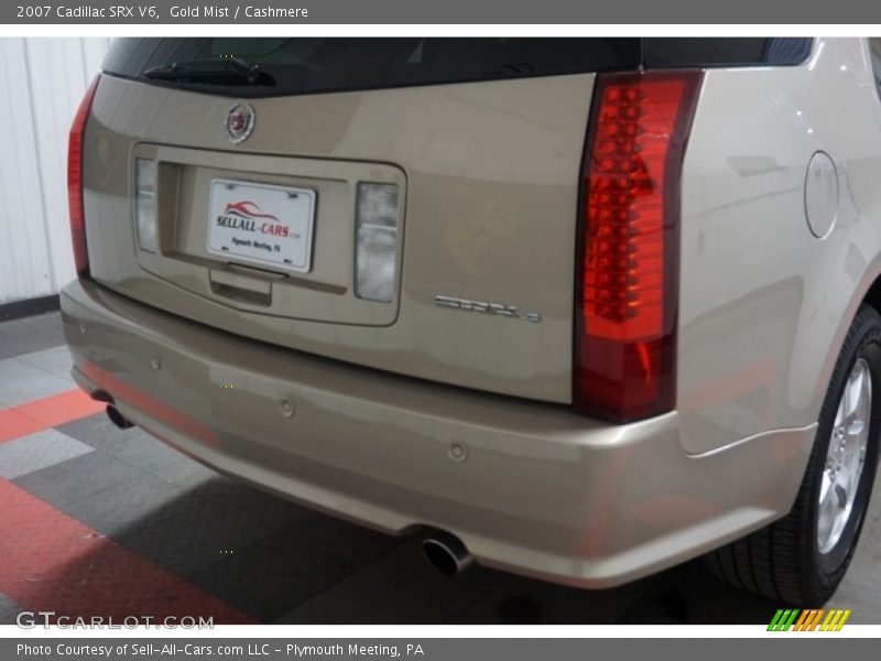 Gold Mist / Cashmere 2007 Cadillac SRX V6