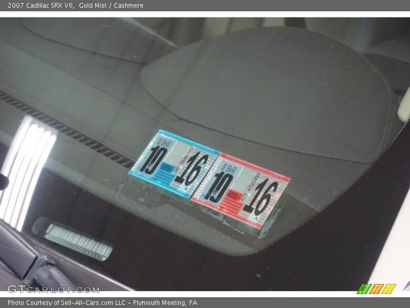 Gold Mist / Cashmere 2007 Cadillac SRX V6