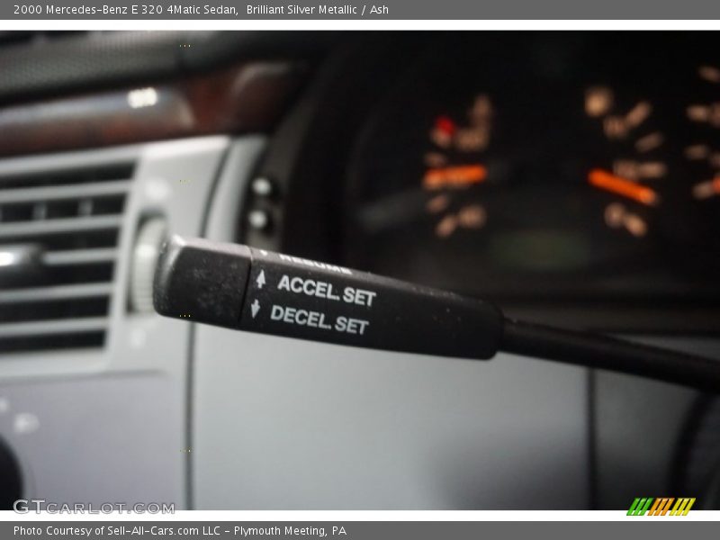Brilliant Silver Metallic / Ash 2000 Mercedes-Benz E 320 4Matic Sedan