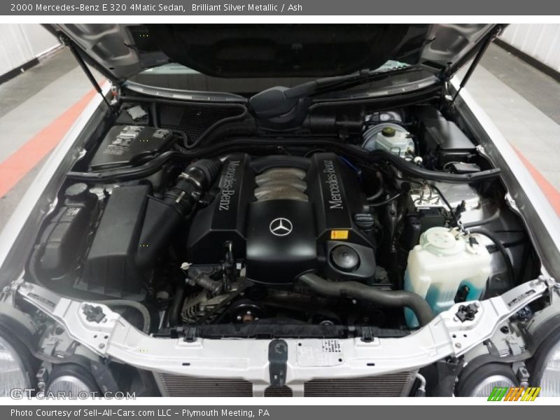 Brilliant Silver Metallic / Ash 2000 Mercedes-Benz E 320 4Matic Sedan