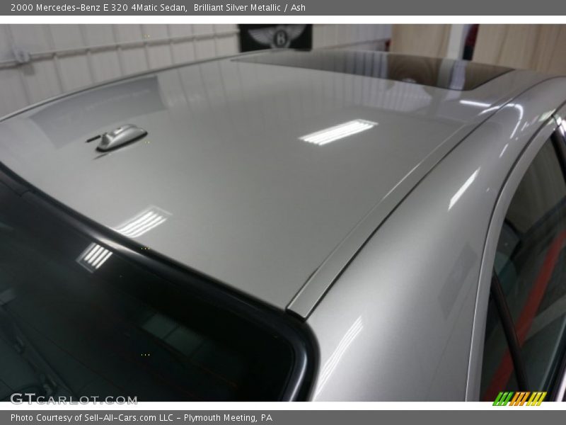 Brilliant Silver Metallic / Ash 2000 Mercedes-Benz E 320 4Matic Sedan
