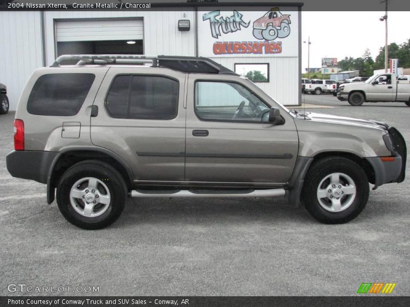 Granite Metallic / Charcoal 2004 Nissan Xterra