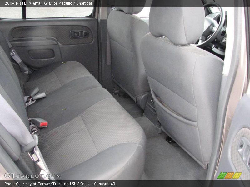 Granite Metallic / Charcoal 2004 Nissan Xterra