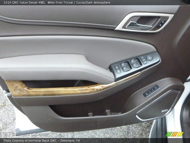 White Frost Tricoat / Cocoa/Dark Atmosphere 2016 GMC Yukon Denali 4WD
