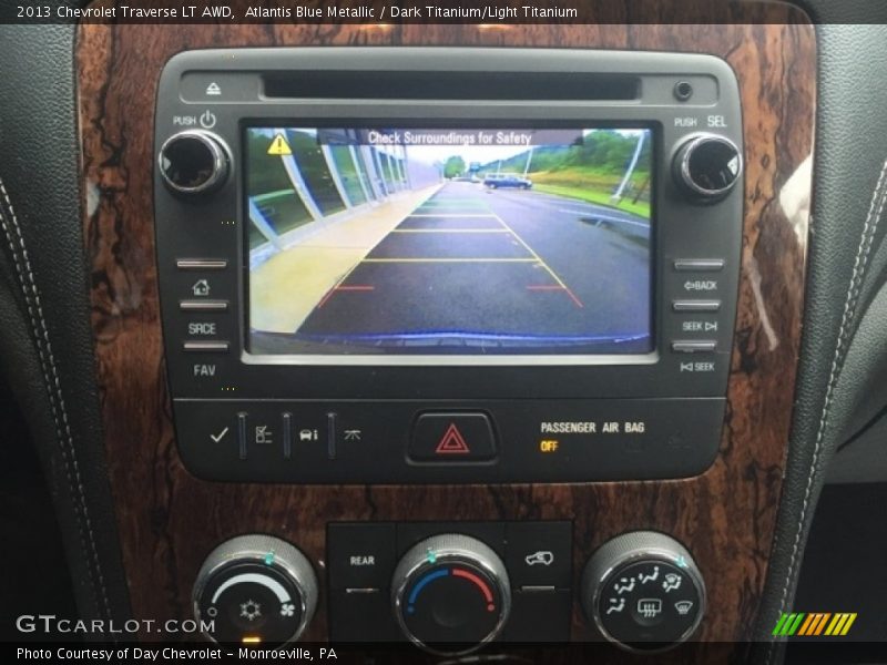 Atlantis Blue Metallic / Dark Titanium/Light Titanium 2013 Chevrolet Traverse LT AWD